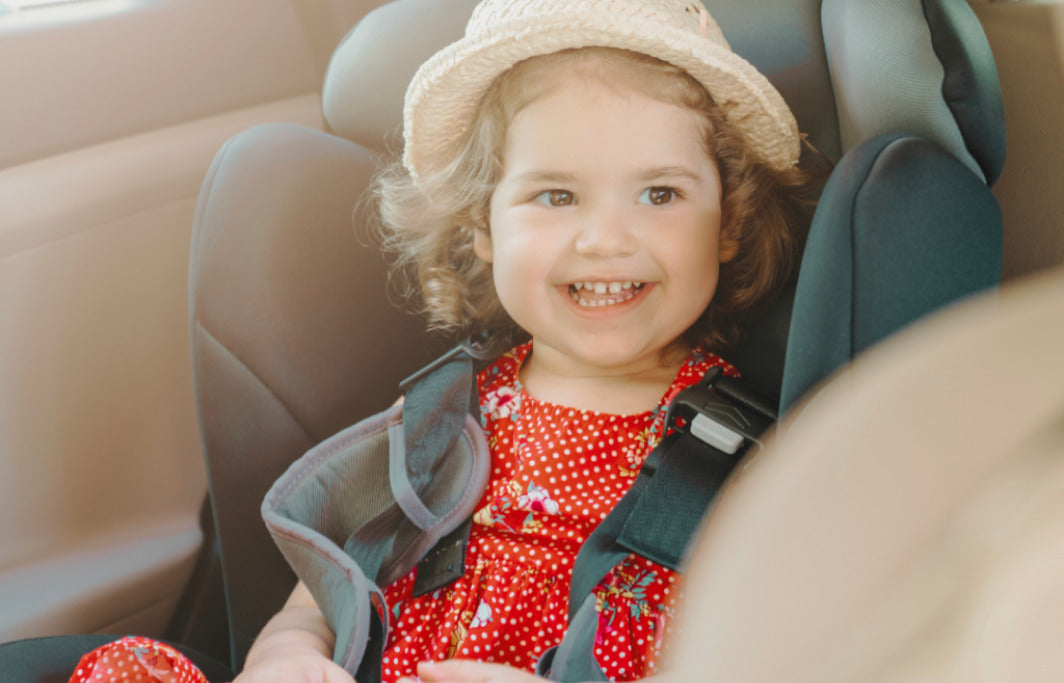 Comment prévenir le mal des transports chez les enfants pour un voyage plus agréable.